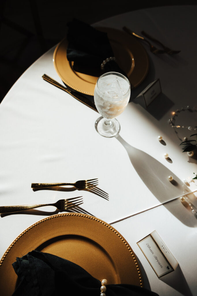 All-Inclusive vs. Open-Vendor Wedding Venues: An Honest Vendor Perspective from a Dallas Photographer