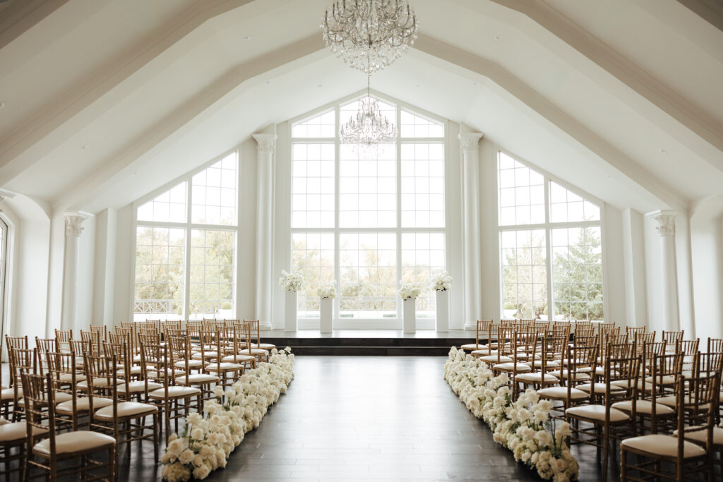 Best wedding venue in DFW is hillside estate