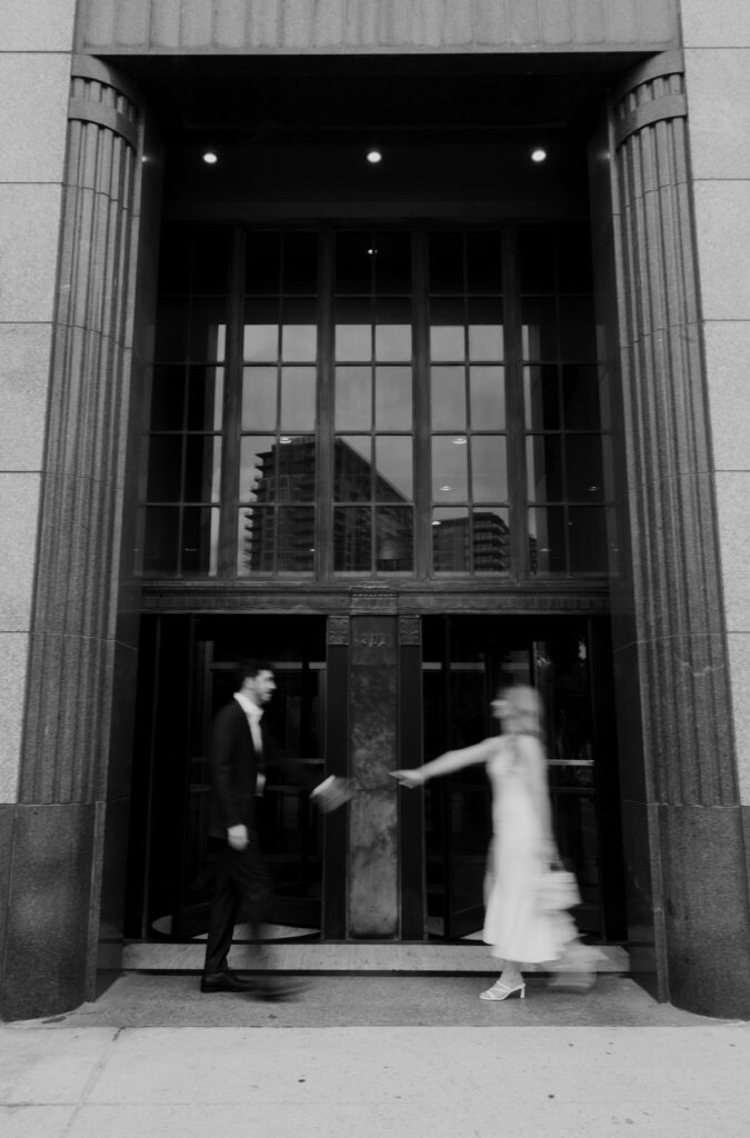 downtown Dallas engagement photos